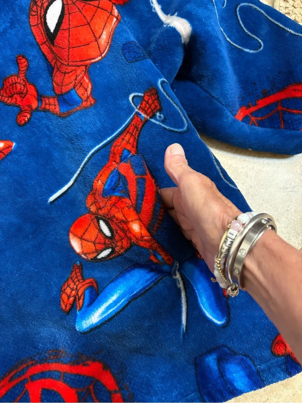 🕷️MARVEL Spider-Man Oversized Fleece Blanket Hoodie